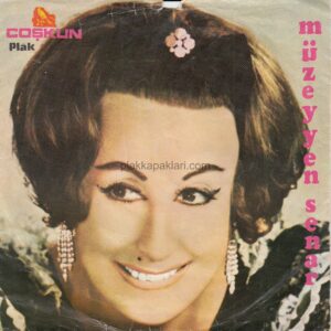 MÜZEYYEN SENAR